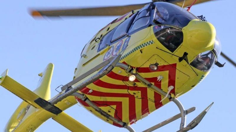 Frontális baleset történt Gyöngyöstarján közelében, ahol a mentőhelikopter is részt vett a gyors segítségnyújtásban.