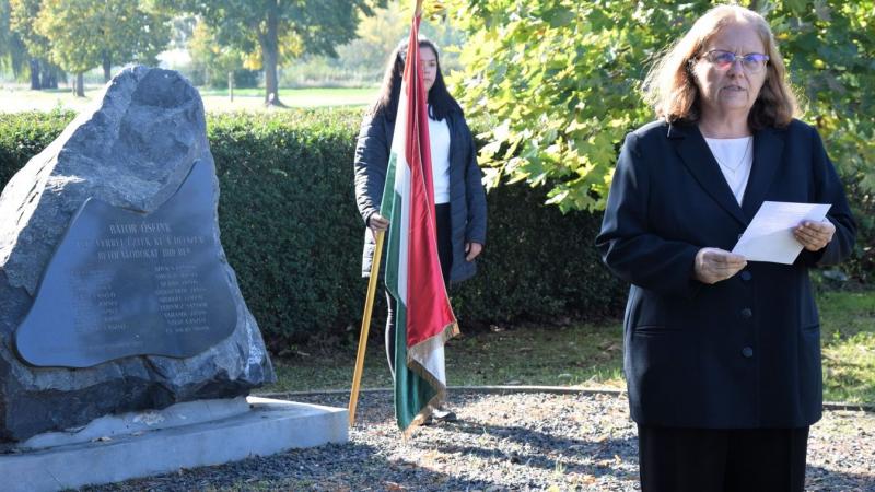 Egy különleges megemlékezés zajlott le a zalai településen, amelynek során a helyiek tiszteletüket fejezték ki a magyar kultúra és örökség iránt. Az esemény célja az volt, hogy megőrizzék a helyi hagyományokat és emléket állítsanak a vidék történetének. A