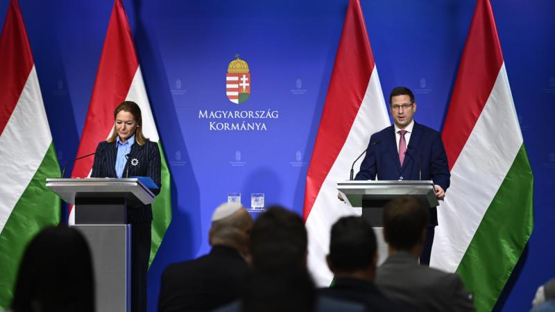 A kormány folyamatosan friss hírekkel szolgál - kövesd velünk az eseményeket percről percre!